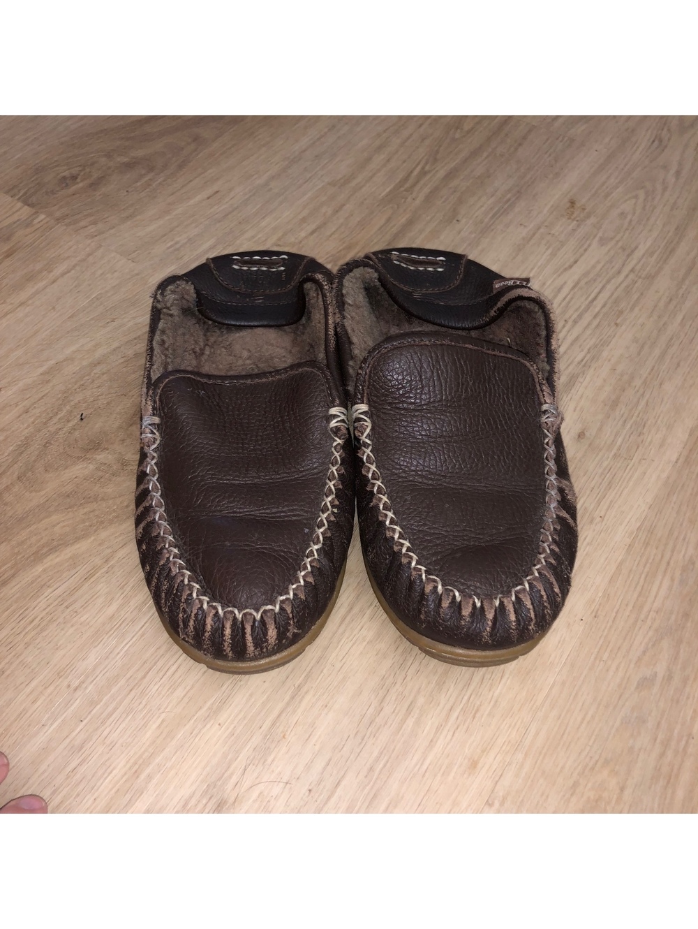 LL BEAN WICKED GOOD SHEARLING LINED SLIPPERS MOCCASINS LEATHER BROWN MENS SZ 9